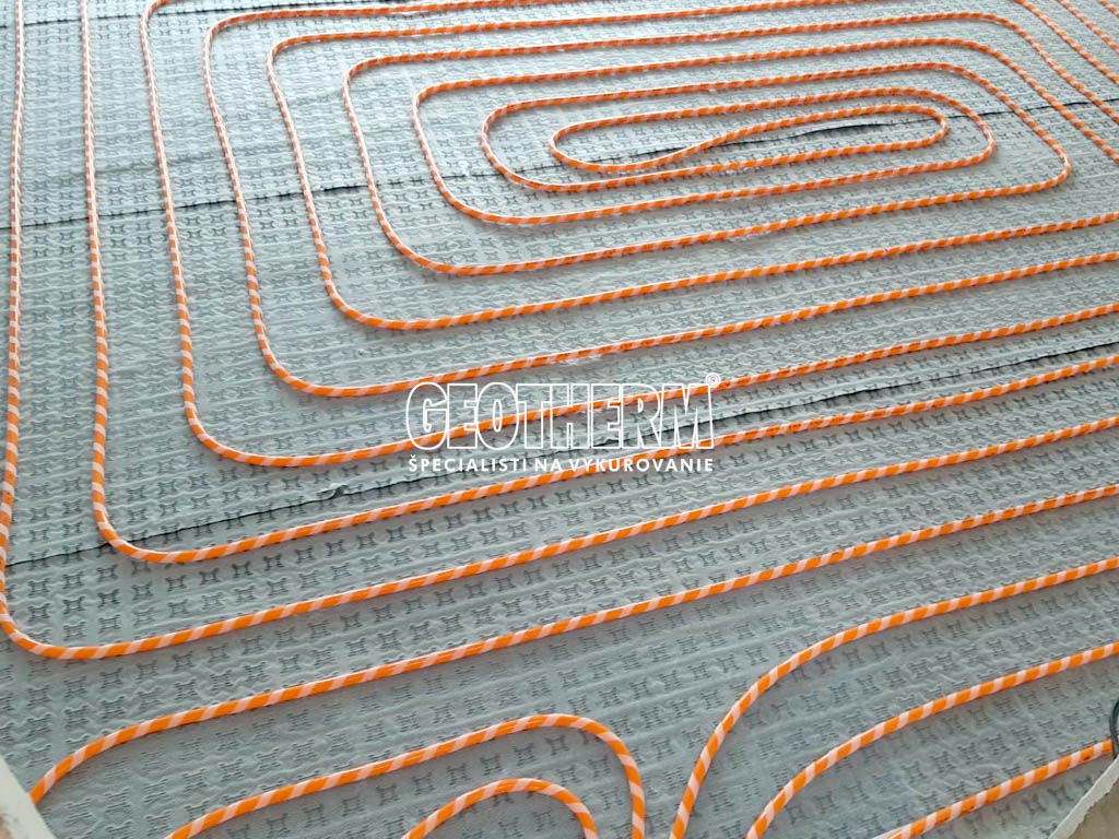 podlahove_kurenie_suchy_zips Podlahové kúrenie suchý zips
