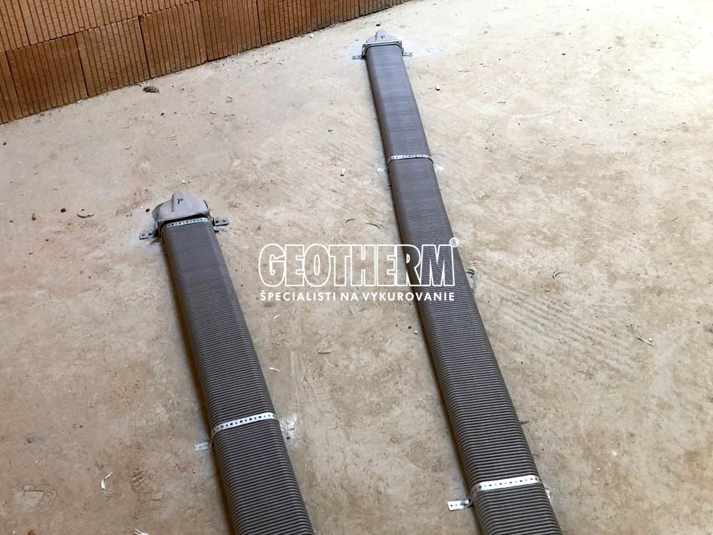 plocha-vetracia-rura-comfo-tube-flat-rekuperacia ComfoTube flat - flexibilná, zvonku vlnitá, pevná vetracia rúrka.
