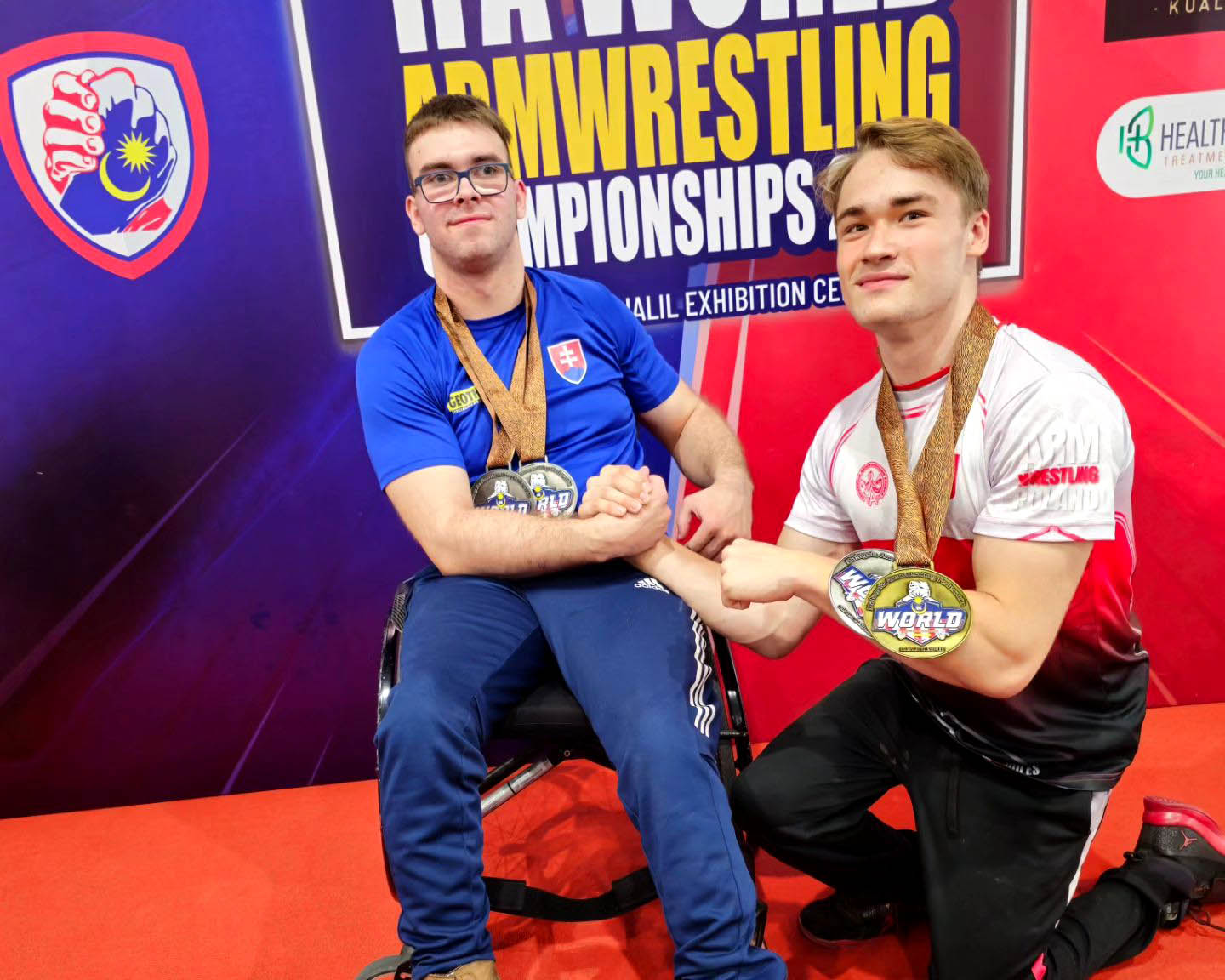 Armwrestling-2 Armwrestling