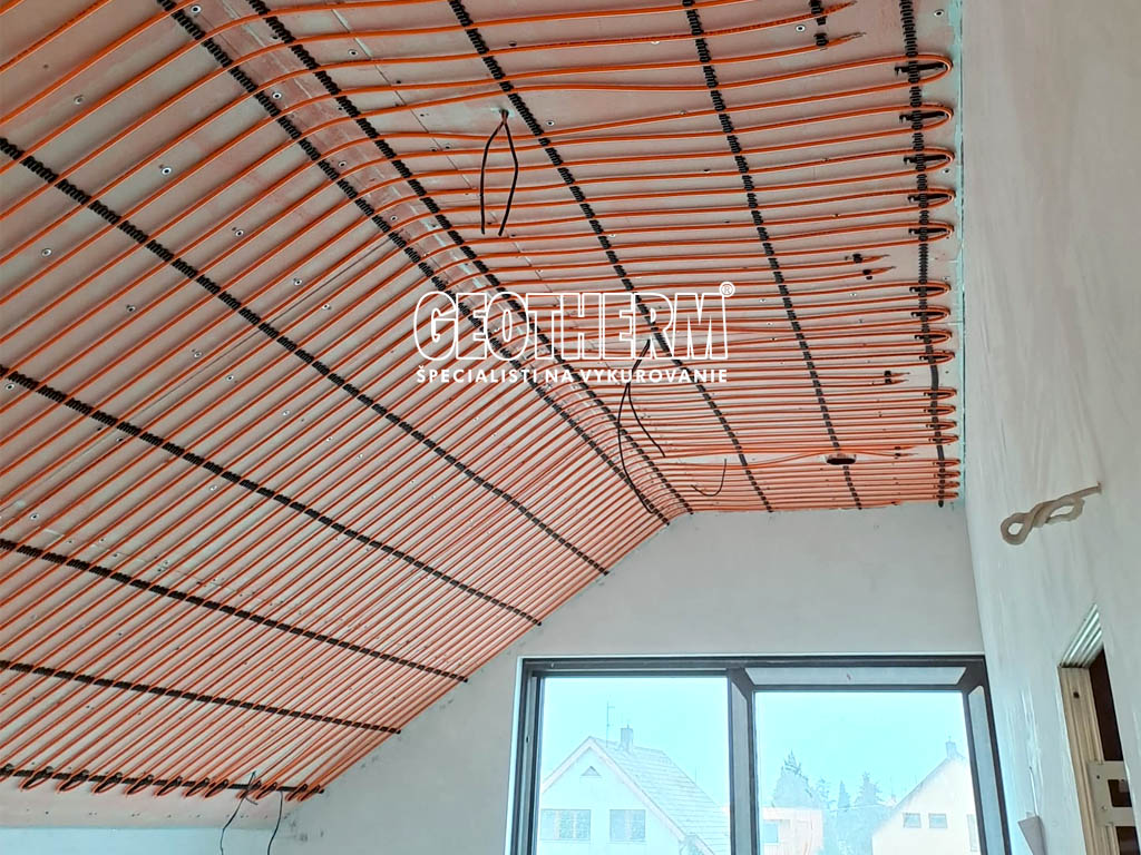 Stropne_chladenie_Bratislava_podkrovie Stropne chladenie